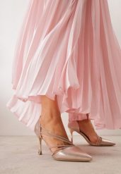 Szampańskie Eleganckie Szpilki VICES Zdobione Paskami z Cyrkoniami Thalasura. Żółte szpilki Born2be, z aplikacjami, bez obcasa. Za 119.99 zł.