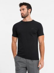 T-shirt męski SLIM FIT z elastanem i printem – czarny V1 OM-TSBC-0222 - XXL. Czarne t-shirty męskie Ombre Clothing, l, bez wzorów, z bawełny, bez kołnierzyka. W wyprzedaży za 39.99 zł.