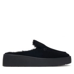 Klapki Calvin Klein. Czarne klapki damskie CALVIN KLEIN, bez wzorów, bez obcasa. Za 649.99 zł.