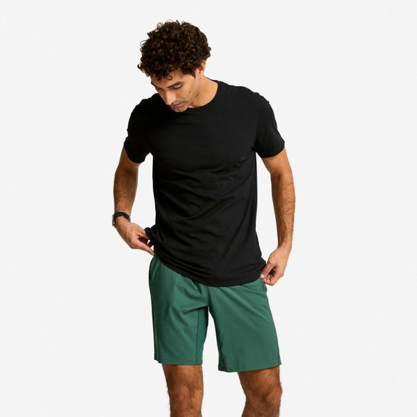 Koszulka fitness męska Domyos krótki rękaw. Czarne t-shirty sportowe męskie DOMYOS, l, z materiału, bez ramiączek, na fitness i siłownię. Za 19.99 zł.