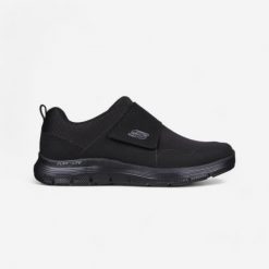Buty do chodzenia męskie Skechers Slip On. Buty sportowe na co dzień męskie Skechers, z materiału, bez zapięcia, trekkingowe. Za 179.99 zł.
