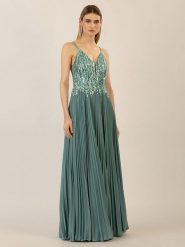 APART Sukienka w kolorze zielonym rozmiar: 46. Zielone sukienki damskie Apart, bez wzorów, bez kołnierzyka, bez ramiączek, maxi. Za 326.99 zł.