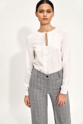 Elegancka Bluzka z Łezką na Dekolcie - Ecru. Czerwone bluzki damskie Nife, l, bez wzorów, z elastanu, eleganckie, bez kołnierzyka, bez ramiączek. Za 179.90 zł.