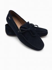 Męskie buty mokasyny skórzane z rzemykiem i podeszwą driver - granatowe V4 OM-FOCS-0150 - 44. Niebieskie mokasyny męskie Ombre Clothing, na lato, z materiału. W wyprzedaży za 139.99 zł.
