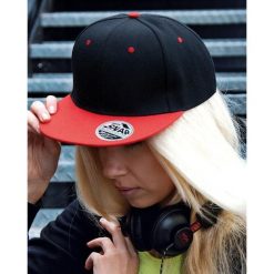 Dwukolorowa Czapka Z Daszkiem Bronx Unisex. Czarne czapki męskie RESULT, bez wzorów, z materiału. Za 28.99 zł.