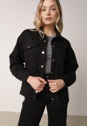 Czarna Bawełniana Kurtka Jeansowa o Koszulowym Kroju na Napy Yrelola. Czarne kurtki damskie Born2be, l, bez wzorów, z bawełny, bez kaptura. Za 169.99 zł.