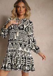 Czarna Rozkloszowana Sukienka z Wiskozy w Etniczny Print z Wiązaniem z Frędzlami Ravpio. Czarne sukienki damskie Renee, na spotkanie biznesowe, l, bez wzorów, z wiskozy, eleganckie, bez kołnierzyka, bez ramiączek, mini, rozkloszowane. Za 109.99 zł.