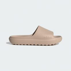 Klapki Adilette Lumia. Brązowe klapki i japonki męskie Adidas, z materiału. Za 111.99 zł.
