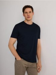 T-shirt regular z modalem - granatowy. Niebieskie t-shirty męskie Reserved, l, bez wzorów, z bawełny, bez kołnierzyka. W wyprzedaży za 79.99 zł.
