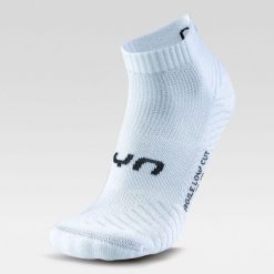 Skarpety treningowe dla dorosłych Uyn Agule Low Cut Socks. Białe skarpetki damskie UYN, bez wzorów. Za 79.99 zł.