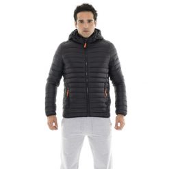 Kurtka puchowa z nylon z kaptur na co dzień. Czarne kurtki męskie LEONE 1947 APPAREL, bez wzorów, z nylonu, bez kaptura. W wyprzedaży za 294.70 zł.