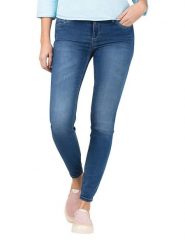 Timezone Dżinsy "Aleena" - Slim fit - w kolorze niebieskim rozmiar: W28/L28. Niebieskie jeansy damskie Timezone. Za 140.53 zł.