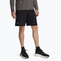 Spodenki do biegania męskie Under Armour Launch 9". Czarne szorty męskie Under Armour, bez wzorów, sportowe. Za 109.99 zł.