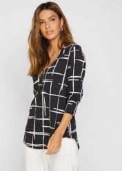 Długa bluzka. Czarne bluzki damskie bonprix, bez wzorów, eleganckie, bez kołnierzyka, bez ramiączek. Za 109.99 zł.