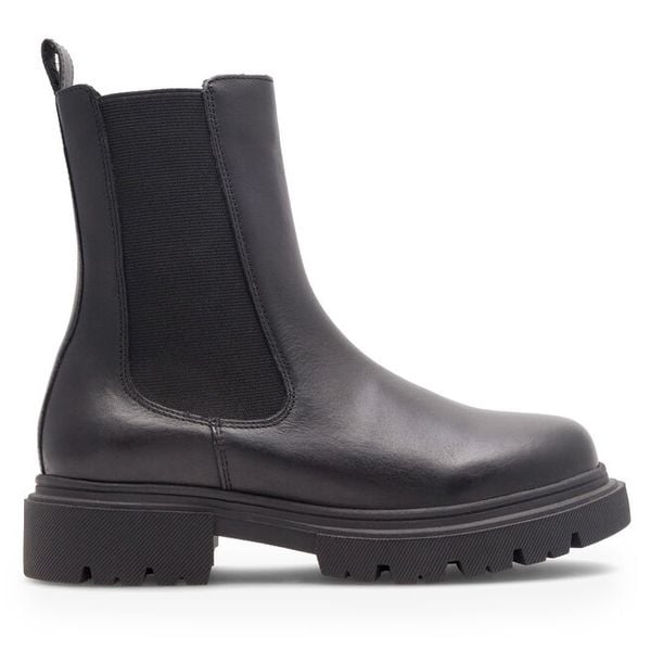 Trzewiki Lasocki. Czarne botki damskie Lasocki, bez obcasa, na płaskiej podeszwie, bez zapięcia. Za 249.99 zł.