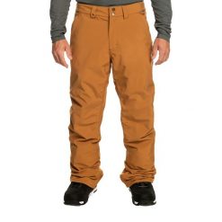 Spodnie snowboardowe męskie Quiksilver Estate. Brązowe spodnie materiałowe męskie Quiksilver, bez wzorów, sportowe. Za 389.99 zł.