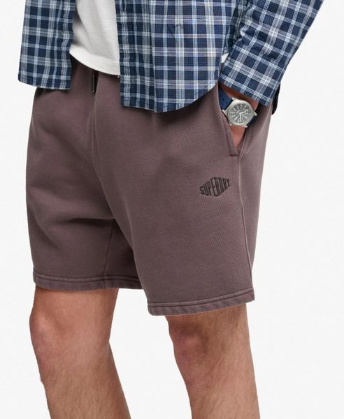 Superdry Micro Logo Shorts – relaxed fit z recyklingowanego poliestru. Szare szorty męskie Superdry., bez wzorów, z bawełny, klasyczne. Za 282.85 zł.