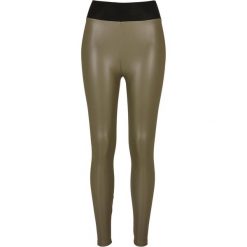 Damskie legginsy z wysoką talią z faux skóry Urban Classics. Zielone legginsy damskie Urban Classics, bez wzorów, ze skóry. Za 175.50 zł.