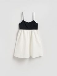 Sukienka mini z lnem - złamana biel. Sukienki damskie Reserved, l, bez wzorów, z bawełny, bez kołnierzyka, bez ramiączek, mini, rozkloszowane. W wyprzedaży za 49.99 zł.