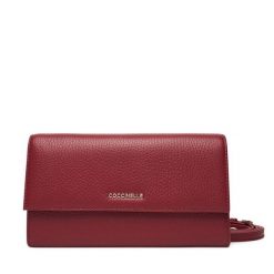 Torebka Coccinelle. Czerwone listonoszki damskie Coccinelle, bez wzorów, bez dodatków. Za 599.99 zł.