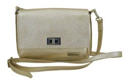 Skórzana torebka damska metalizowana - Złota. Żółte torebki klasyczne damskie Barberinis, bez wzorów, ze skóry, eleganckie, bez kołnierzyka, bez ramiączek. Za 203.99 zł.