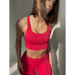 Stanik do jogi Moonholi Dream z ramiączkami. Niebieskie biustonosze MOONHOLI, bez wzorów. Za 179.00 zł.