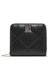 Calvin Klein Portfel Quilted Square Zip Around LV04F1121G Czarny. Czarne portfele damskie CALVIN KLEIN, bez wzorów, ze skóry. Za 289.99 zł.