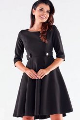 Elegancka sukienka rozkloszowana z ozdobnymi guzikami czarna. Czarne sukienki damskie Awama, do pracy, m, bez wzorów, z wiskozy, biznesowe, bez kołnierzyka, bez ramiączek, rozkloszowane. Za 349.00 zł.
