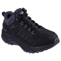 Buty do chodzenia damskie Skechers Go Run Trail Altitude. Czarne obuwie trekkingowe damskie Skechers. Za 581.00 zł.