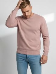 Bawełniany sweter basic - różowy. Czerwone swetry męskie Sinsay, l, bez wzorów, z bawełny, bez kołnierzyka. Za 39.99 zł.