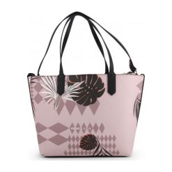 Versace Jeans Torebka damska na zakupy Shopperka VERSACE JEANS. Shopper bag damskie Versace Jeans, bez wzorów, z jeansu, bez dodatków. Za 495.00 zł.