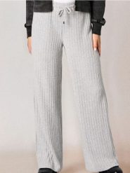 Prążkowane spodnie wide leg - szary. Szare spodnie materiałowe damskie Sinsay, bez wzorów, prążkowane. Za 49.99 zł.