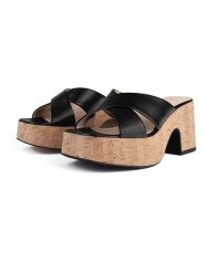 Loft37 Skórzane klapki w kolorze beżowo-czarnym rozmiar: 39. Brązowe klapki damskie loft37, bez wzorów, bez obcasa, na obcasie. Za 406.95 zł.