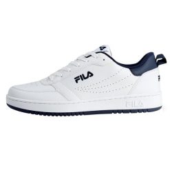Buty męskie Fila Rega - białe, casualowe tenisówki. Białe trampki i tenisówki męskie Fila, bez wzorów, z gumy, bez zapięcia. Za 190.99 zł.