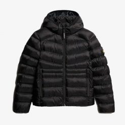 Damska ocieplana kurtka puchowa Superdry Fuji Quilt. Czarne kurtki damskie Superdry., na zimę, xs, bez wzorów, z materiału, bez kaptura. Za 520.50 zł.