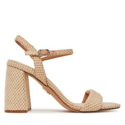 Sandały Steve Madden. Brązowe sandały damskie Steve Madden, bez wzorów, bez obcasa, na słupku. Za 359.99 zł.