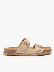 Piaskowe klapki z dwoma paskami. Brązowe klapki damskie Ryłko, bez wzorów, ze skóry, bez obcasa, na płaskiej podeszwie. Za 379.99 zł.