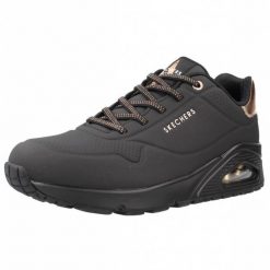 Tenisówki Skechers Model Shimmer Away Kolor Czarny. Czarne trampki i tenisówki damskie Skechers, bez wzorów, z gumy. Za 369.99 zł.