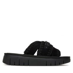 Klapki Roxy. Czarne klapki damskie Roxy, bez wzorów, bez obcasa. Za 179.99 zł.