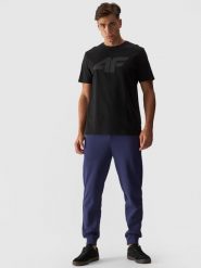 4F Spodnie dresowe joggery męskie - granatowe 3XL. Niebieskie spodnie dresowe męskie 4f, bez wzorów, z bawełny. W wyprzedaży za 99.99 zł.