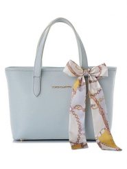 Vince Camuto Torebka w kolorze błękitnym - 26 x 8 cm rozmiar: onesize. Niebieskie torebki klasyczne damskie Vince Camuto, bez wzorów, z materiału, bez dodatków. Za 160.70 zł.