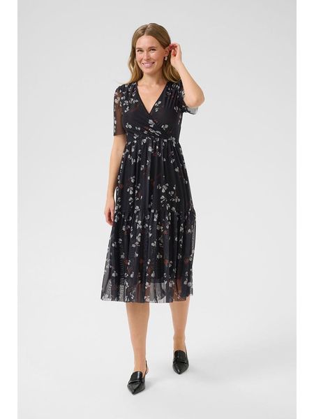 Cream Sukienka w kolorze czarnym rozmiar: XL. Czarne sukienki damskie Cream, xl, bez wzorów, bez kołnierzyka, bez ramiączek, midi. Za 152.99 zł.