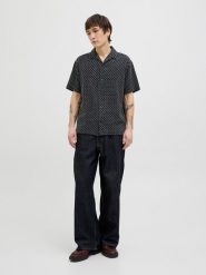 Jack & Jones Koszula "Luke" w kolorze czarnym rozmiar: XL. Czarne koszule męskie Jack & Jones, xl, bez wzorów, z bawełny, bez kołnierzyka, bez ramiączek. Za 88.02 zł.