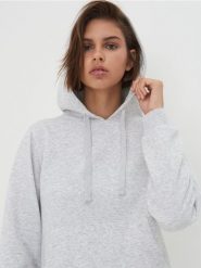 Bluza basic z kapturem - szary. Szare bluzy sportowe damskie Sinsay, l, z dresówki. Za 39.99 zł.