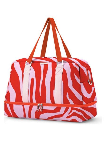 Puccini Torba podróżna w kolorze jasnoróżowo-czerwonym - 20 x 40 x 25 cm rozmiar: onesize. Czerwone torebki klasyczne damskie Puccini, bez wzorów, z materiału, bez dodatków. Za 183.15 zł.