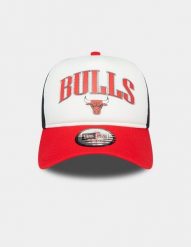 Czapka New Era Chicago Bulls Retro Trucker. Białe czapki męskie New Era, bez wzorów, z materiału, retro. Za 138.65 zł.
