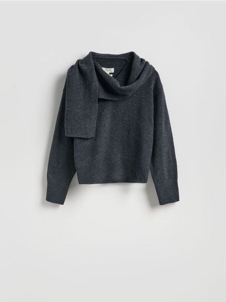 Wełniany sweter z szalem - ciemnoszary. Szare swetry klasyczne damskie Reserved, l, z dzianiny, bez kołnierzyka. Za 299.99 zł.