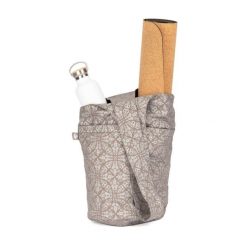 Torba na matę do jogi RAJA Maharaja. Brązowe torebki klasyczne damskie BODHI, z aplikacjami, z bawełny, duże, z nadrukiem, bez dodatków. Za 129.99 zł.