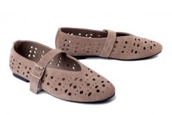 Filippo DP7875/26 BE, baleriny damskie. Brązowe baleriny damskie Filippo, bez wzorów, ze skóry, bez obcasa. Za 164.90 zł.