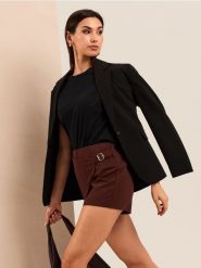 Bawełniana koszulka z podwijanymi rękawami - czarny. Czarne t-shirty damskie Sinsay, l, bez wzorów, z bawełny, bez kołnierzyka. Za 19.99 zł.